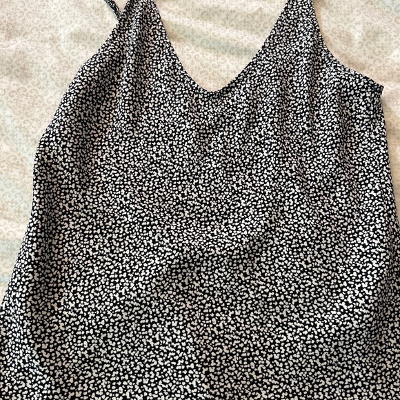 Top - Picture 1 of 2